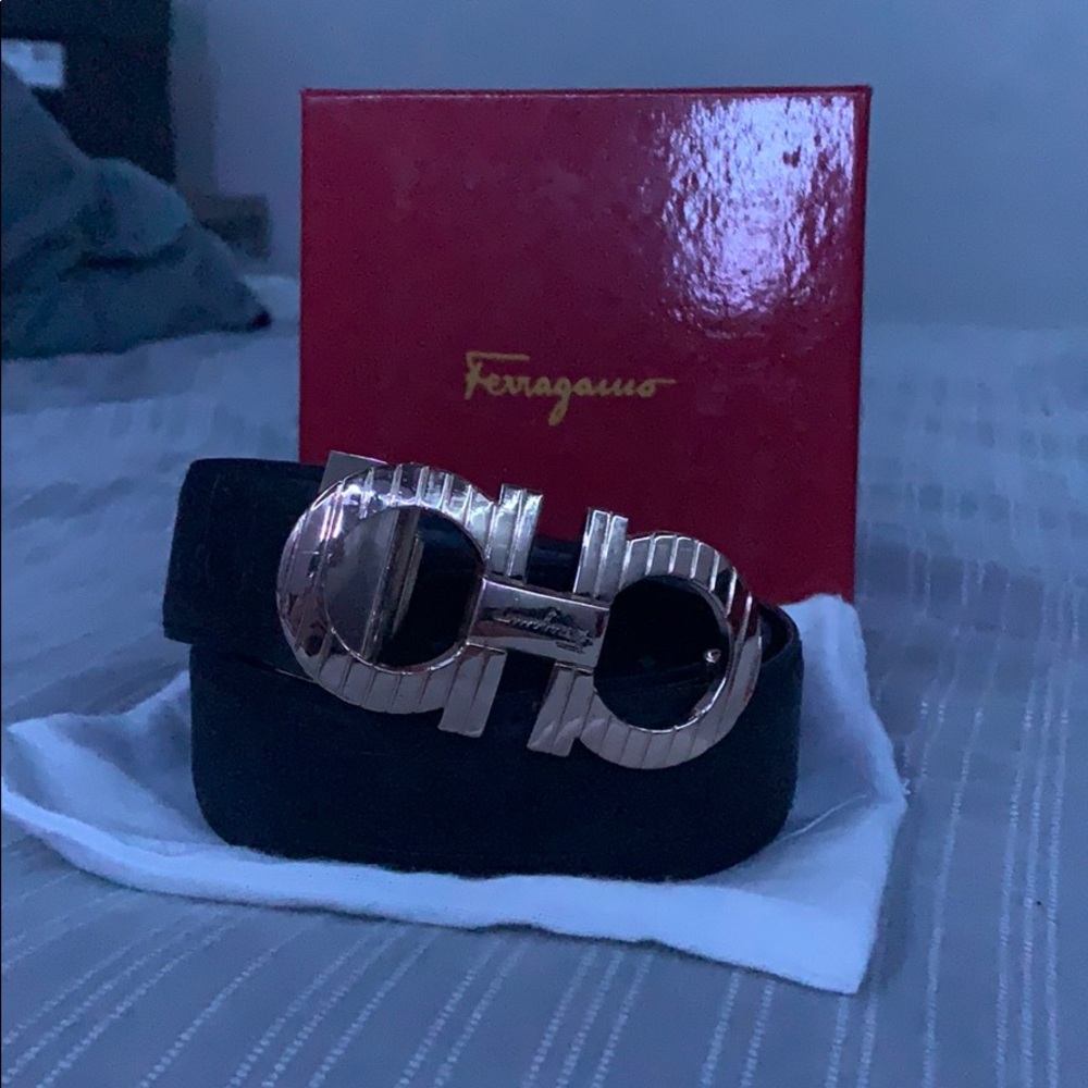 Women’s Ferragamo Belt